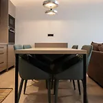 Daire Nafplio Vacation House *